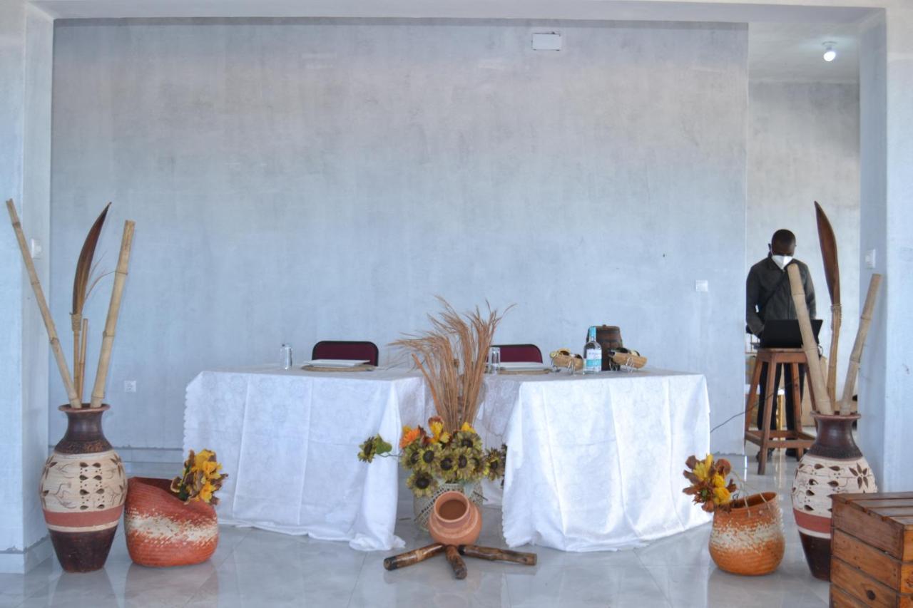 Ponta View Hotel 폰타 도 오우로 외부 사진