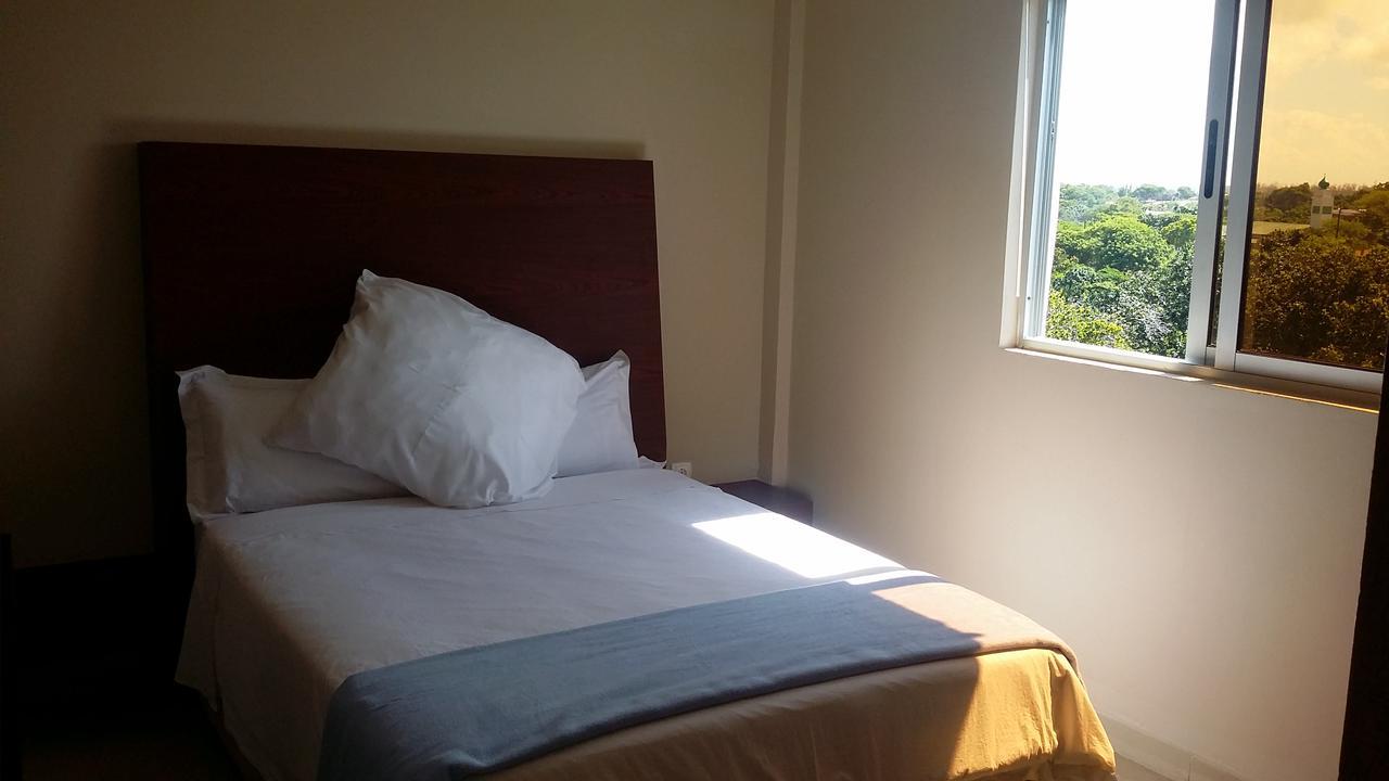 Ponta View Hotel 폰타 도 오우로 외부 사진